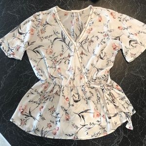 Floral shirt 🌸